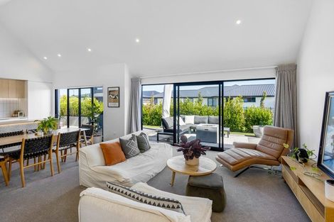 Photo of property in 12 Timara Crescent, Marshland, Christchurch, 8083