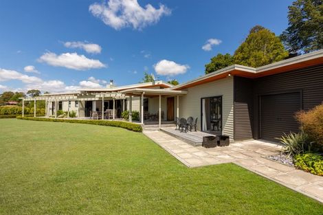 Photo of property in 370 Old Coach Road, Upper Moutere, 7173