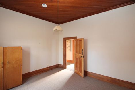 Photo of property in 38 Ure Street, South Hill, Oamaru, 9400