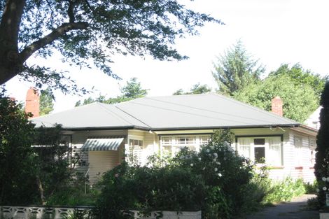 Photo of property in 8 Darley Street, Somerfield, Christchurch, 8024