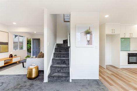 Photo of property in 1/51 Aeroview Drive, Beach Haven, Auckland, 0626