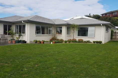 Photo of property in 56 Resolution Drive, Whitby, Porirua, 5024
