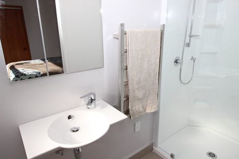 Photo of property in 108 Wade River Road, Wade Heads, Whangaparaoa, 0932