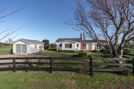 Photo of property in 200 Hooker Road, Tamahere, Hamilton, 3283