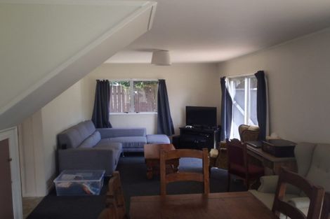 Photo of property in 99 Kemp Road, Massey, Auckland, 0614
