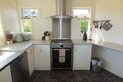 Photo of property in 9 Andrews Street, Foxton Beach, Foxton, 4815