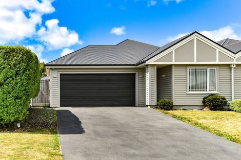 Photo of property in 14a Date Crescent, Aidanfield, Christchurch, 8025