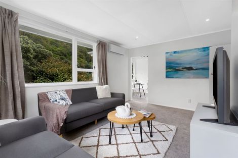 Photo of property in 63 Rangituhi Crescent, Takapuwahia, Porirua, 5022