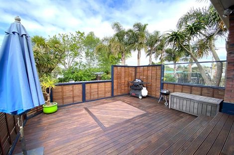 Photo of property in 53 Angelo Avenue, Howick, Auckland, 2014