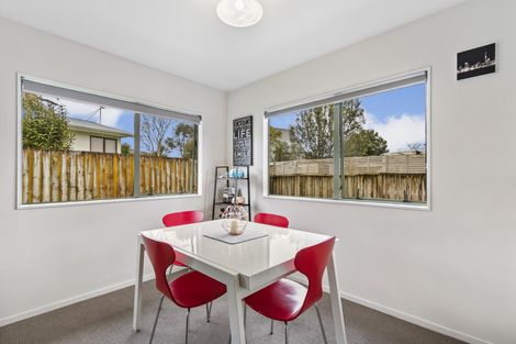 Photo of property in 4c Owens Road, Waiuku, 2123