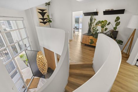 Photo of property in 95 Tiri Road, Tindalls Beach, Whangaparaoa, 0930