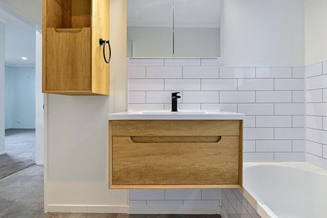 Photo of property in 87 Dixon Road, Glenview, Hamilton, 3206