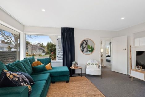 Photo of property in 19 Eglinton Street, Avondale, Christchurch, 8061
