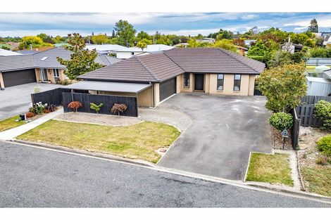 Photo of property in 33 Kotare Avenue, Rangiora, 7400