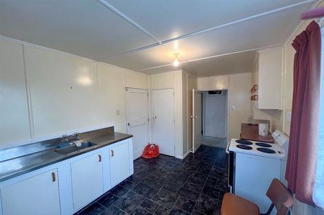 Photo of property in 9 Stairs Street, Dannevirke, 4930