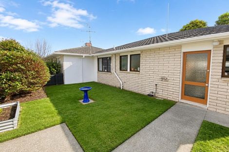 Photo of property in 3/265 Carrington Street, Vogeltown, New Plymouth, 4310
