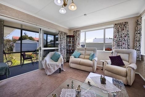 Photo of property in 132 Fairfield Road, Hawera, 4610