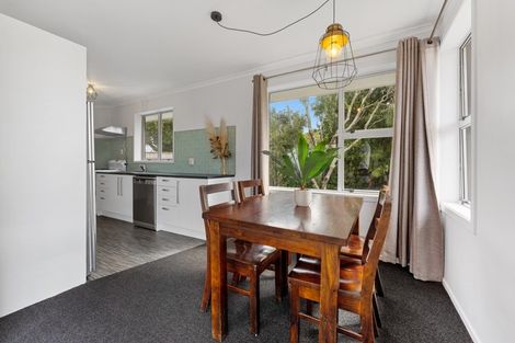 Photo of property in 39 Maratahu Street, Westown, New Plymouth, 4310