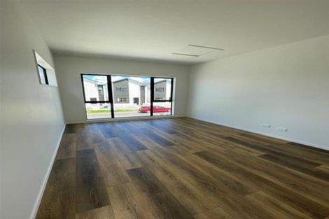 Photo of property in 34 Survila Street, Papakura, 2110