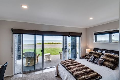 Photo of property in 138 North Shore Road, Eskdale, Napier, 4182