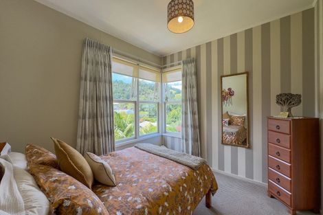 Photo of property in 152 Brunton Crescent, Thames, 3500