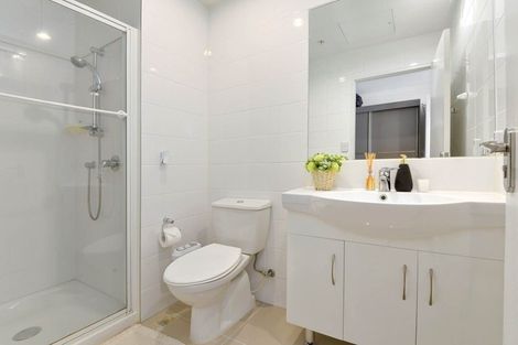 Photo of property in 701/26 Remuera Road, Newmarket, Auckland, 1050