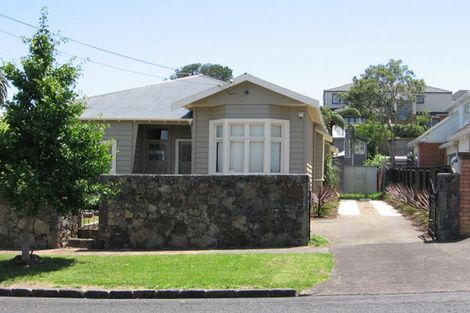 Photo of property in 13 Beckenham Avenue, Royal Oak, Auckland, 1023