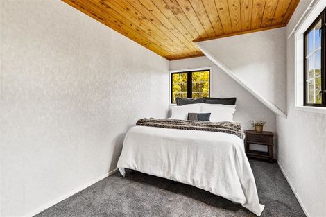 Photo of property in 2/82 Verbena Road, Birkdale, Auckland, 0626