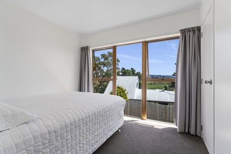 Photo of property in 16 Graham Place, Bellevue, Tauranga, 3110