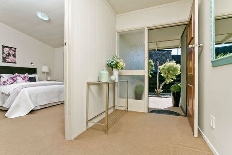 Photo of property in 1/15 Omana Road, Milford, Auckland, 0620