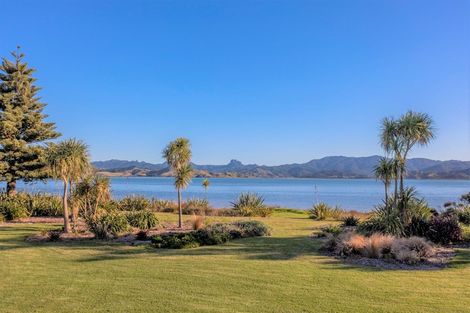 Photo of property in 130 Harbour Drive, Matarangi, Whitianga, 3592