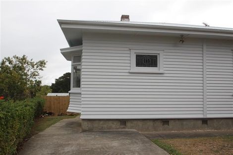 Photo of property in 5 Weona Place, Westmere, Auckland, 1022