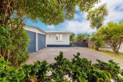 Photo of property in 45a Pinedale Place, Henderson, Auckland, 0610