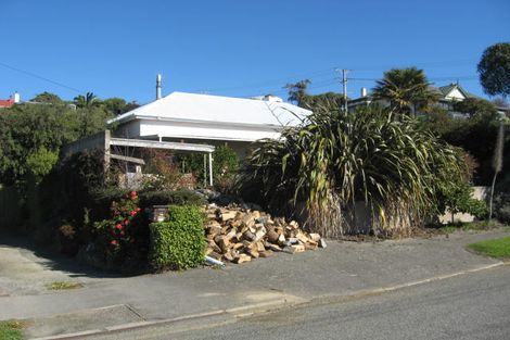 Photo of property in 9 Avon Street, South Hill, Oamaru, 9400