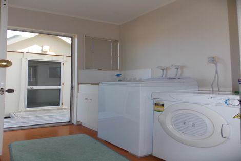 Photo of property in 30 Bowentown Boulevard, Bowentown, Waihi Beach, 3177