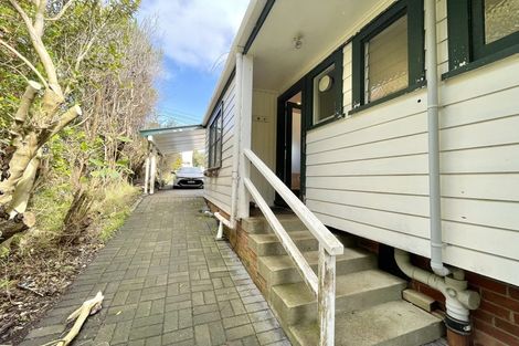Photo of property in 2/17 Spencer Terrace, Hauraki, Auckland, 0622