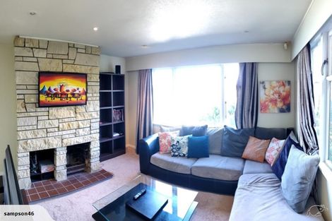 Photo of property in 140 Nicholson Road, Khandallah, Wellington, 6035