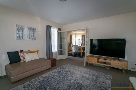 Photo of property in 1 Chepstow Avenue, Fendalton, Christchurch, 8052