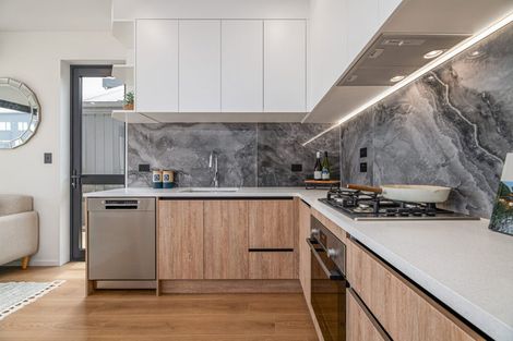 Photo of property in 31 Puhikawa Street, Massey, 0614