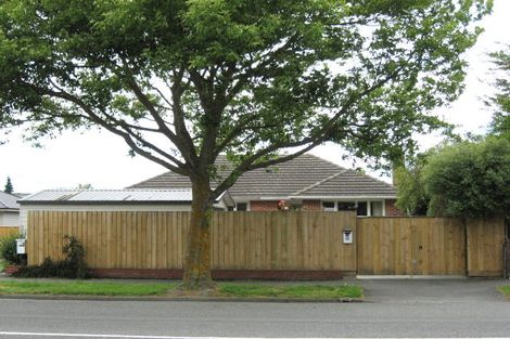 Photo of property in 1/28 Withells Road, Avonhead, Christchurch, 8042