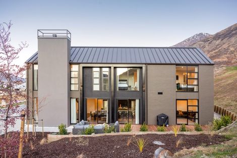 Photo of property in 12 Alpine Avenue, Hanmer Springs, 7334