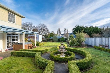 Photo of property in 335 Highgate, Roslyn, Dunedin, 9010