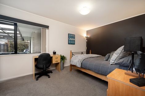 Photo of property in 16 Britannia Place, Half Moon Bay, Auckland, 2012