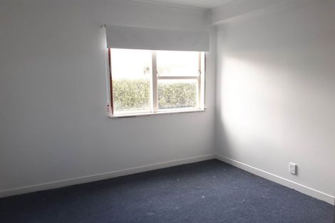 Photo of property in 11 Preston Avenue, Henderson, Auckland, 0610