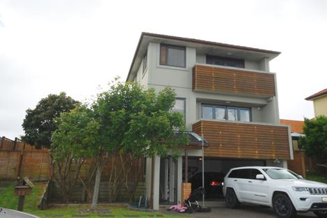 Photo of property in 22 Greenbough Lane, Greenhithe, Auckland, 0632