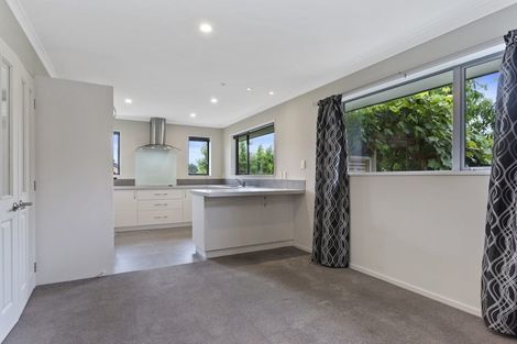 Photo of property in 50 Church Street, Oxford, 7430