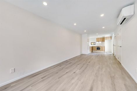 Photo of property in 7/2 Wood Street, Papakura, 2110