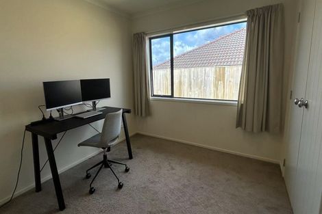 Photo of property in 3 Reinheimer Place, Flat Bush, Auckland, 2016