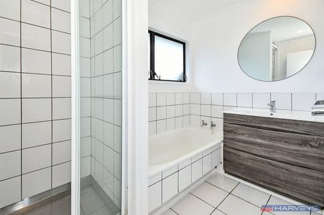 Photo of property in 9 Rarahu Place, The Gardens, Auckland, 2105