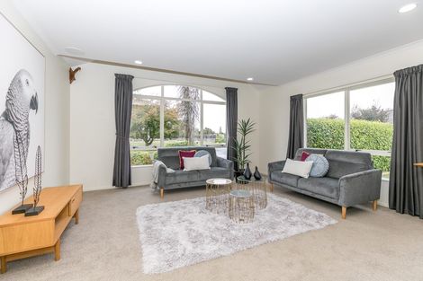 Photo of property in 12 Shadbolt Drive, Leamington, Cambridge, 3432